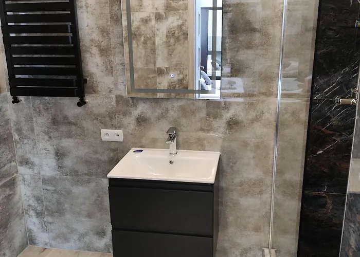 Eleven * גדינייה