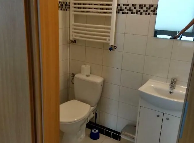 Eleven בית אירוח גדינייה